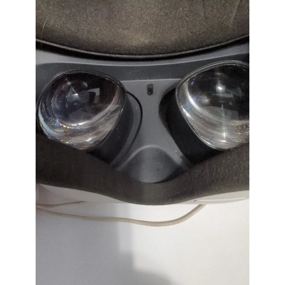 Meta Quest 2 VR Headset 128 GB Controllers Oculus bundle tested standalone VR